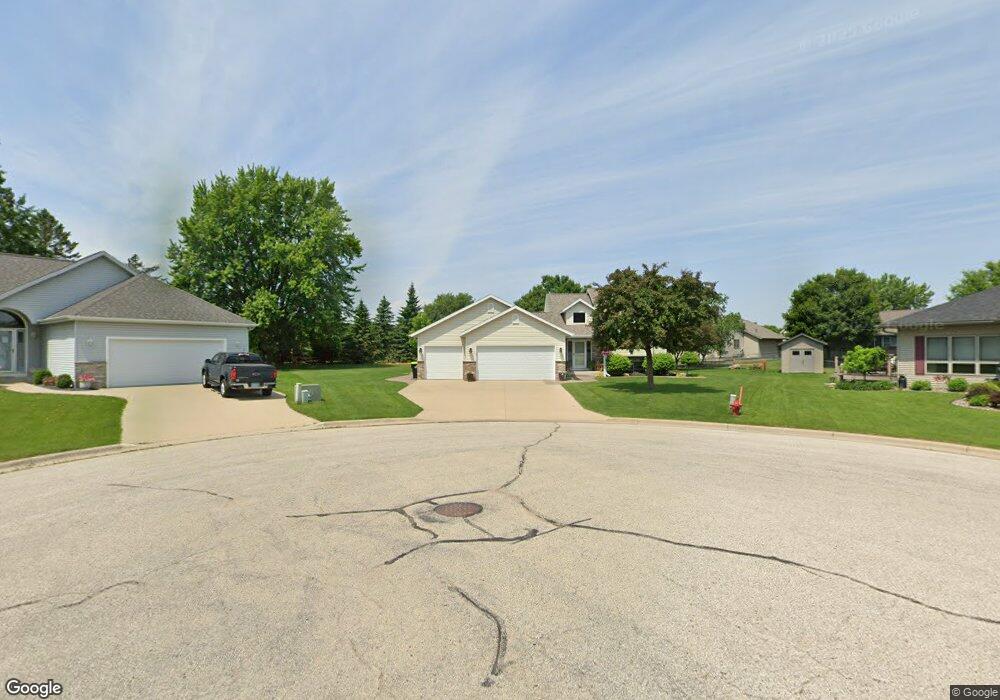 1040 Toccata Ln, Zumbrota, MN 55992 - photo 1