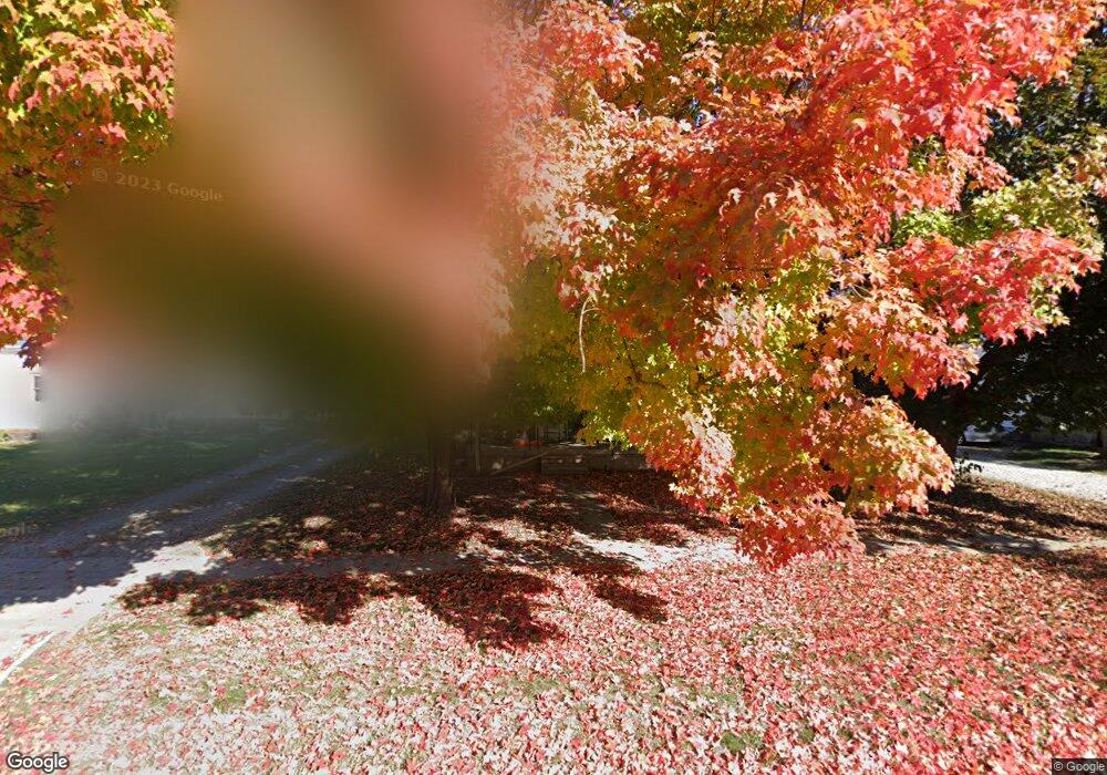 604 S 3rd Ave E, Newton, IA 50208 - photo 1