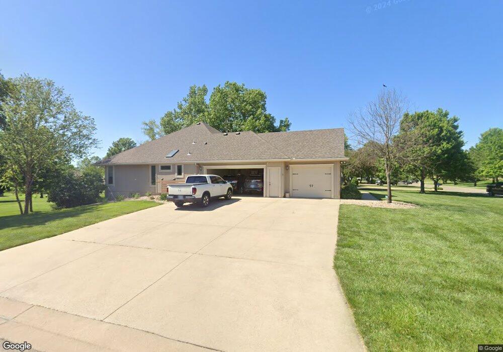 7200 SW Palace Dr, Topeka, KS 66610 - photo 1