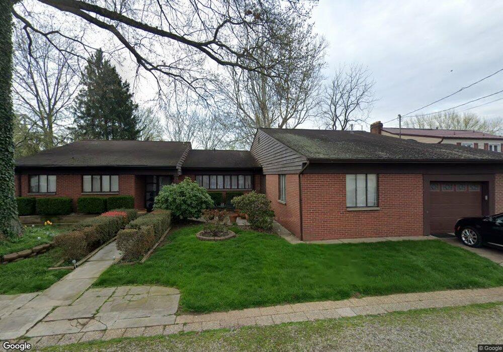 1010 Kanawha Ave, Dunbar, WV 25064 - photo 1