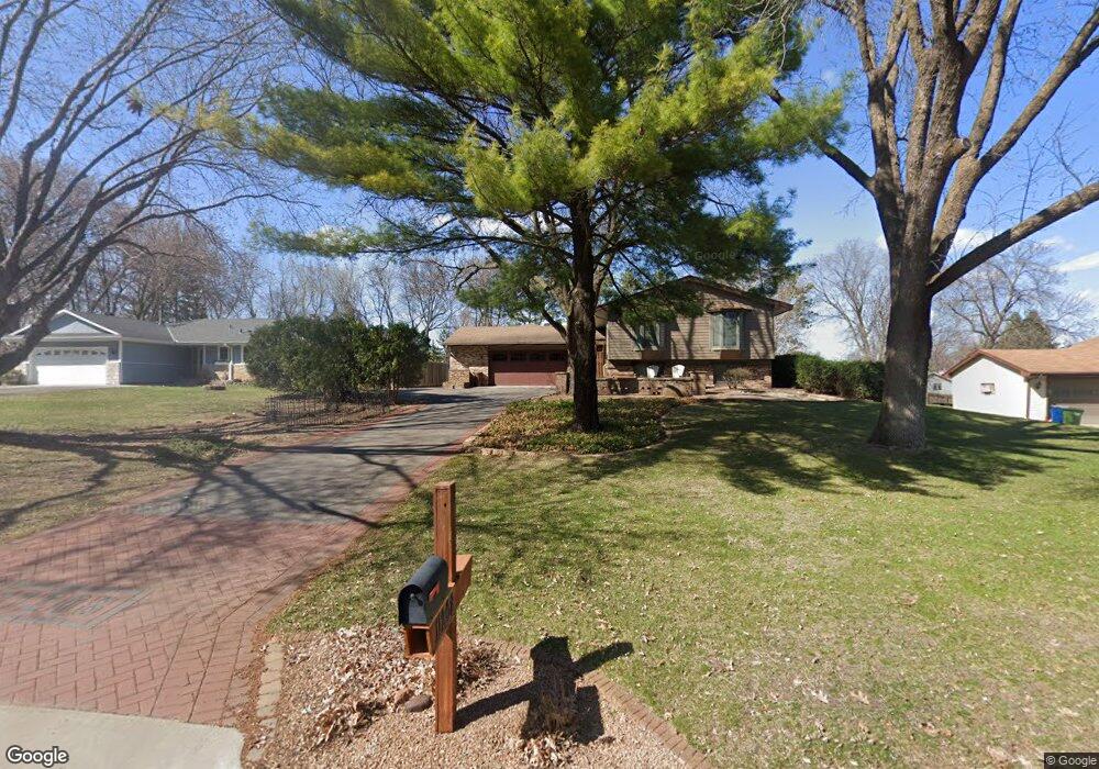 11208 69th Ave N, Maple Grove, MN 55369 - photo 1