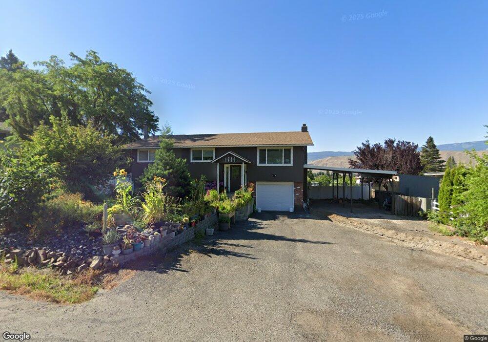 1710 8th St NE, East Wenatchee, WA 98802 - photo 1