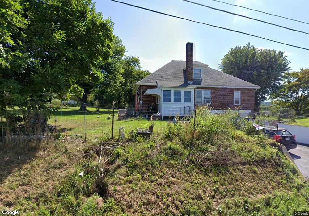 11 Township Line Rd, Douglassville, PA 19518 - photo 1