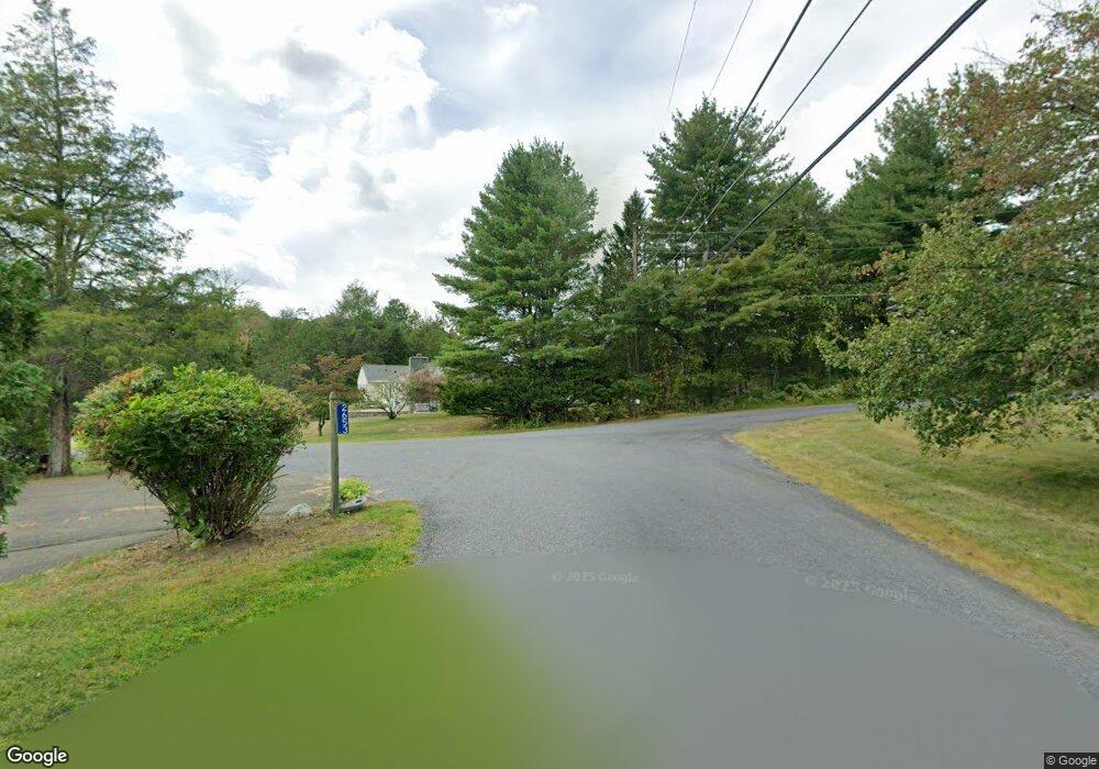 33 Lakeshore Dr, Effort, PA 18330 - photo 1