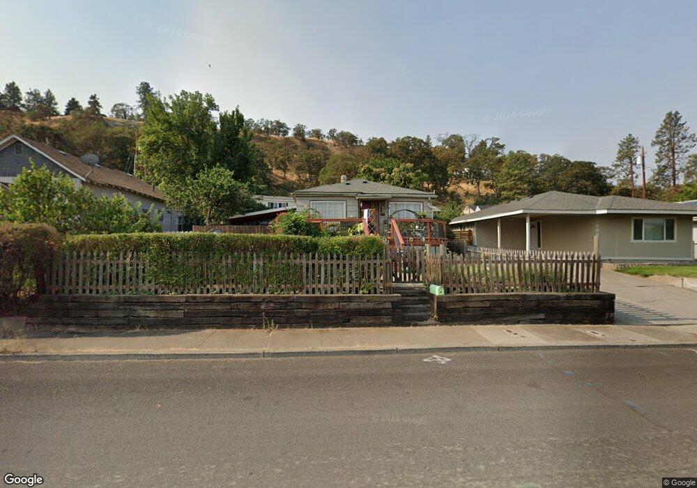 212 E 14th St unit 1/2, the Dalles, OR 97058 - photo 1