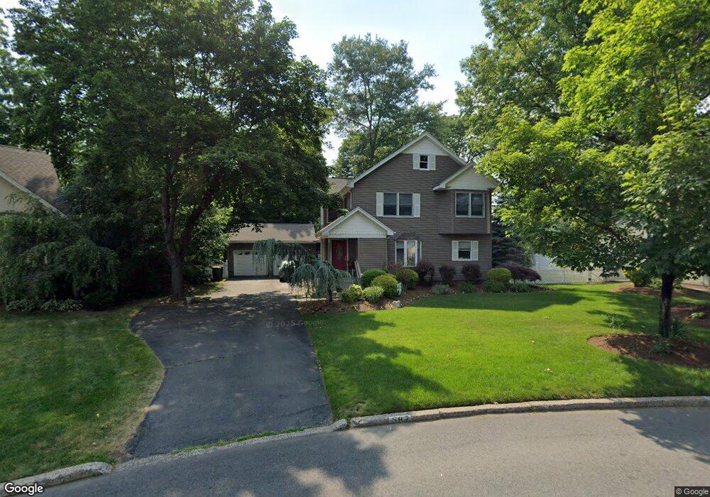 587 Birchwood Rd, Paramus, NJ 07652 - photo 1