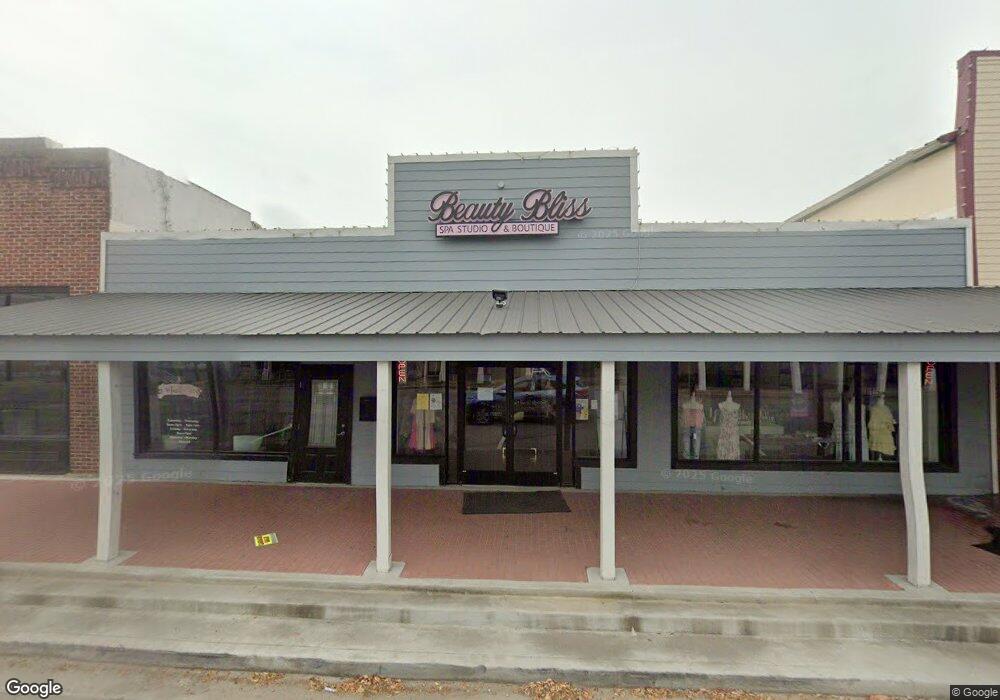 1824 7th St, Bay City, TX 77414 - photo 1