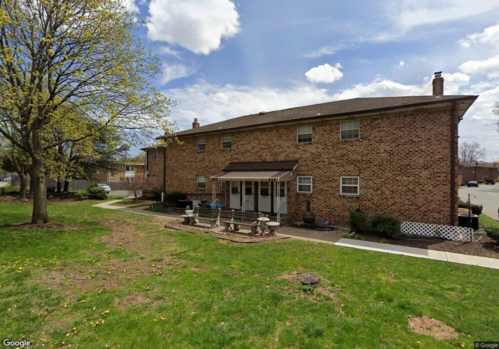 5504 Avenue C unit 4, Edison, NJ 08837 - photo 1