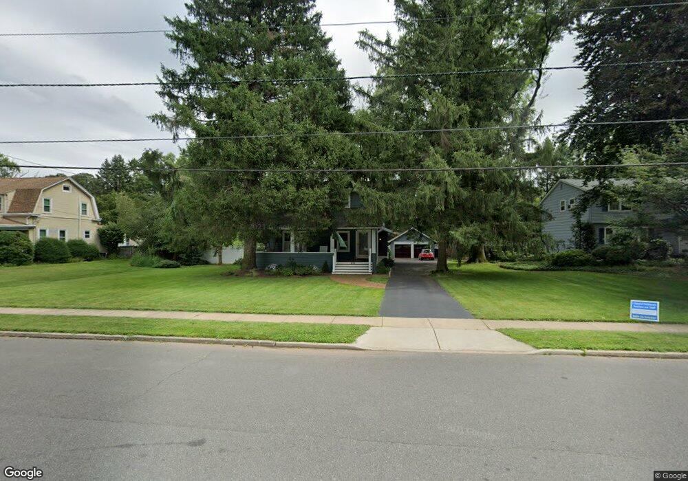 230 Beechwood Ave, Middlesex, NJ 08846 - photo 1