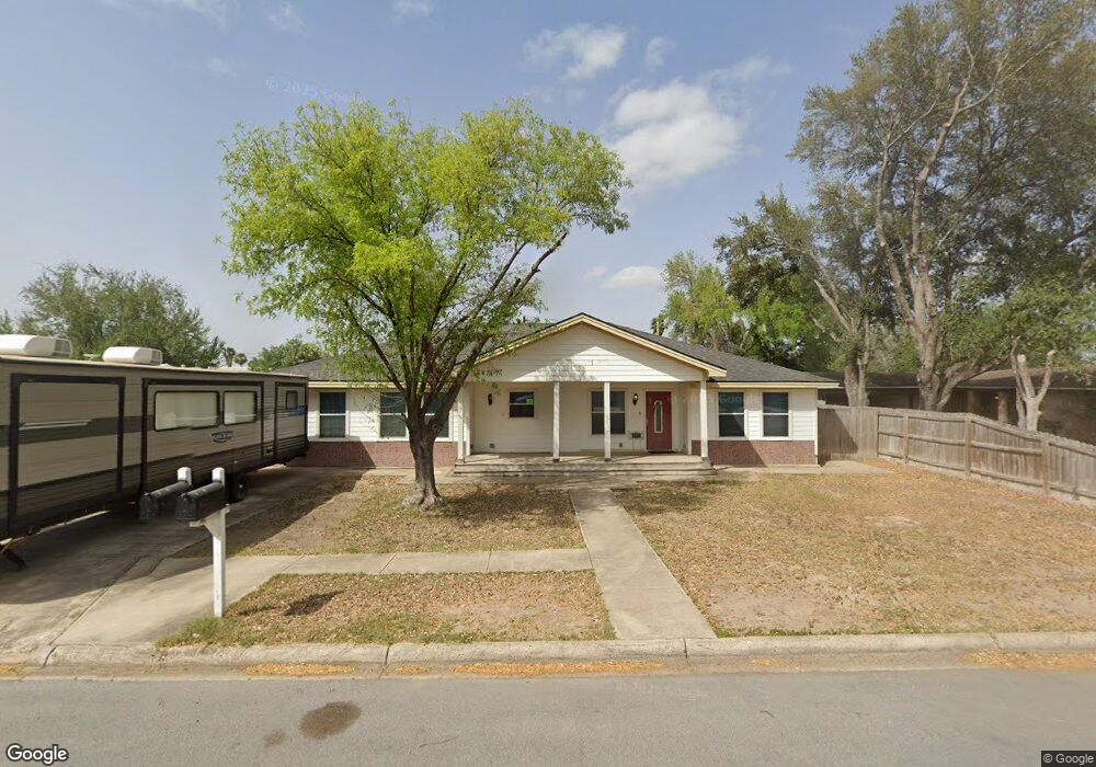 704 W Caffery Ave, Pharr, TX 78577 - photo 1