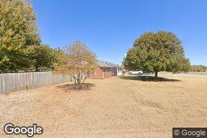 711 E Hughes St, Thomas, OK 73669