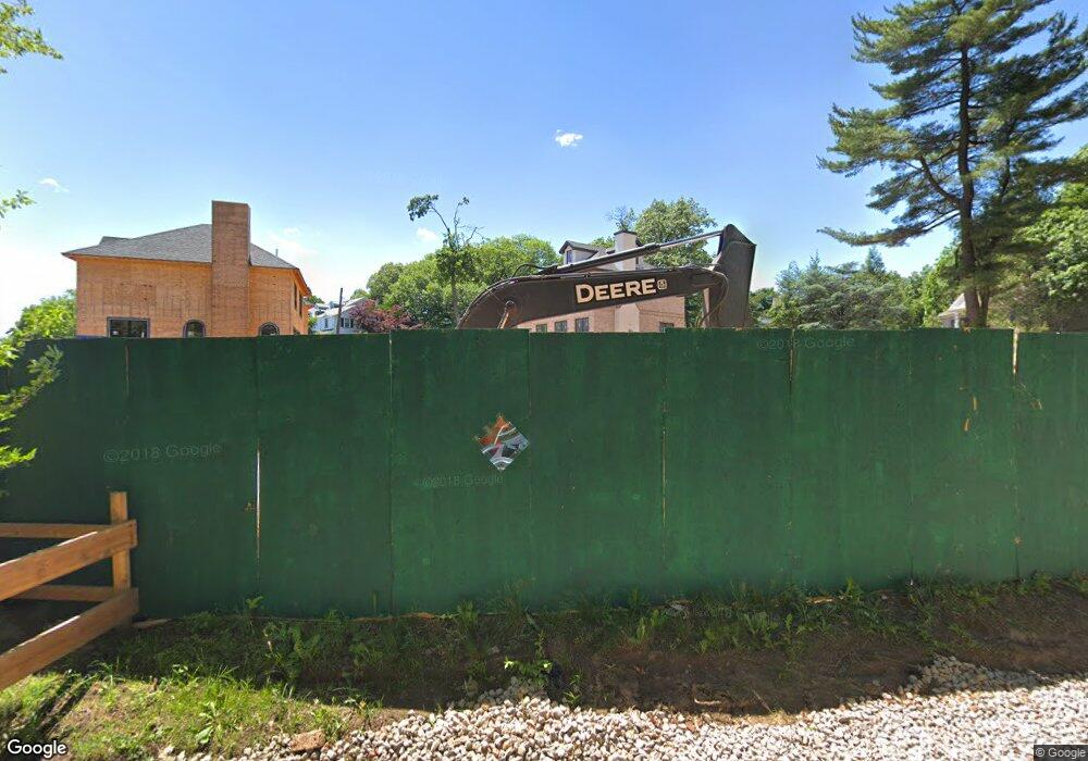 46 E Loop Rd, Staten Island, NY 10304 - photo 1