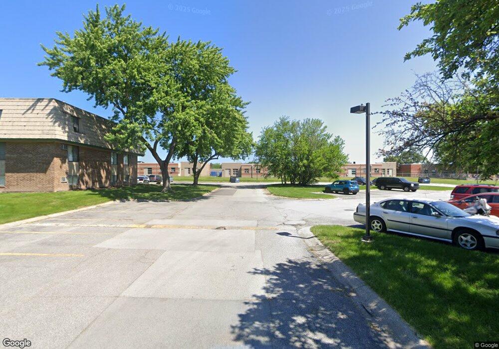 5303 Cedar Point Dr unit F134, Crown Point, IN 46307 - photo 1