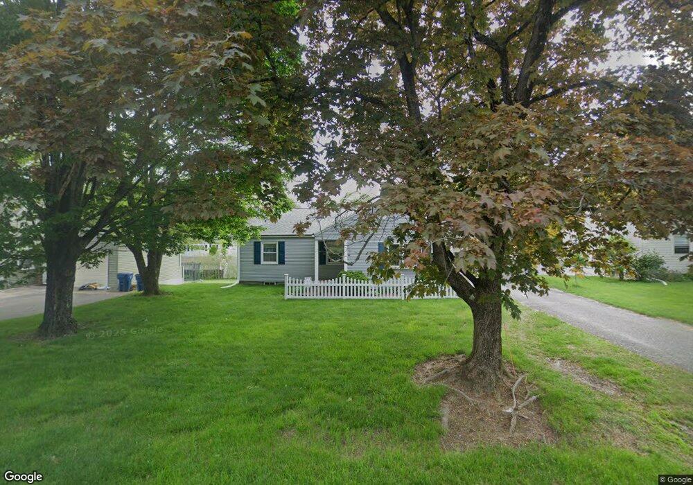 169 Robinson Rd, West Springfield, MA 01089 - photo 1