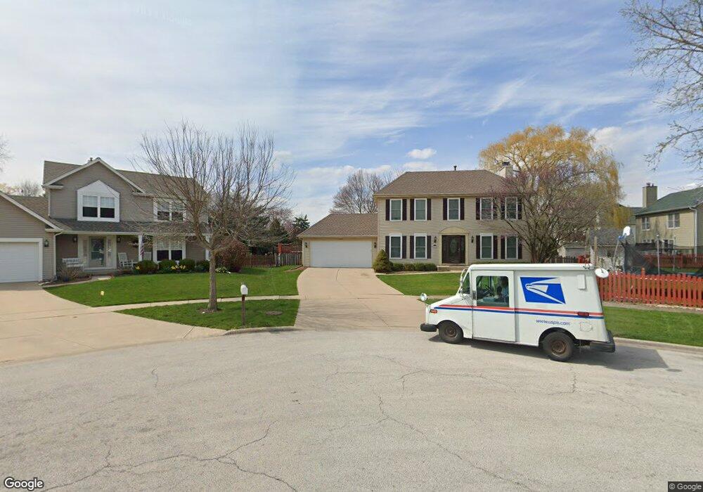 1565 Colorado Ct, Aurora, IL 60506 - photo 1