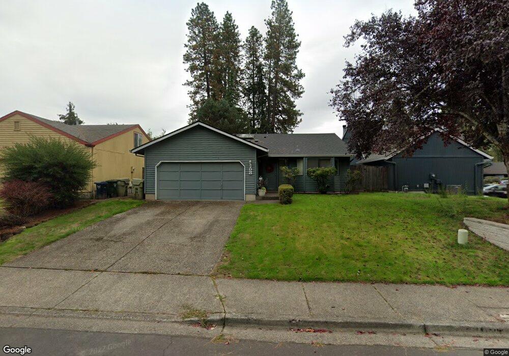 17656 SW Beaver Ct, Beaverton, OR 97006 - photo 1