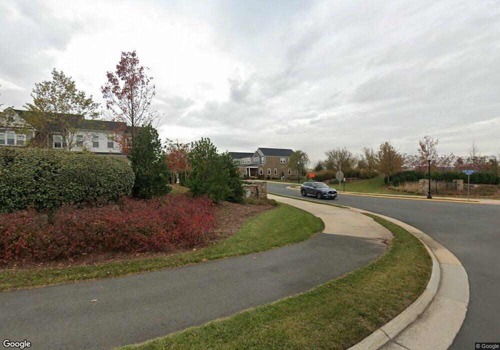 42898 Beaver Crossing Square, Ashburn, VA 20148 - photo 1