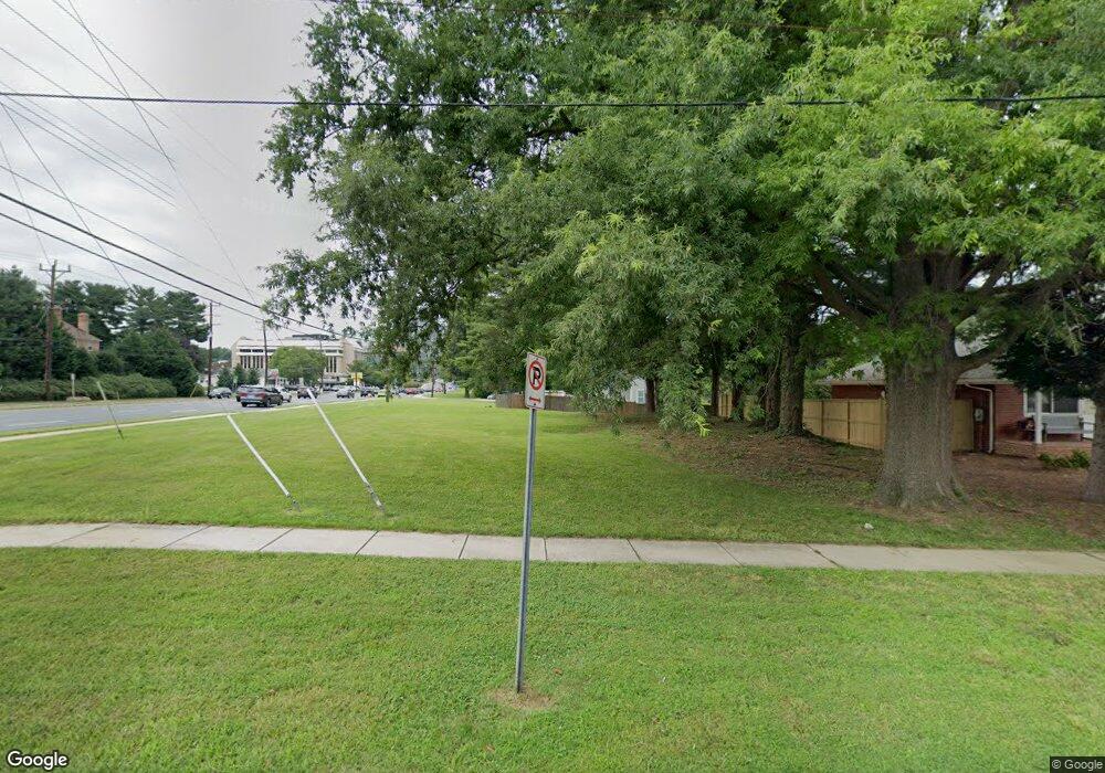 5327 Bangor Dr, Kensington, MD 20895 - photo 1