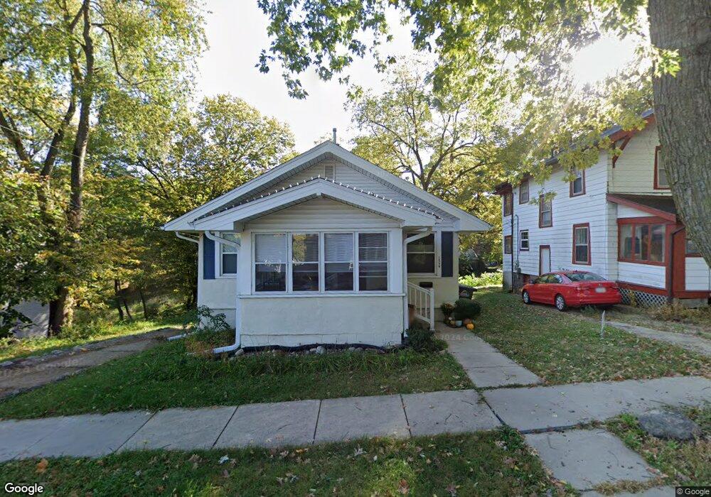 1549 32nd St, Des Moines, IA 50311 - photo 1