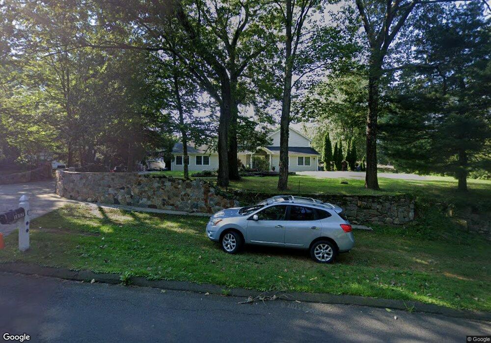 1157 Congress St, Fairfield, CT 06825 - photo 1