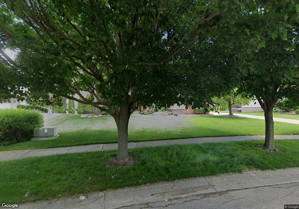 2859 Ashley Ln, West Bloomfield, MI 48324 - photo 1