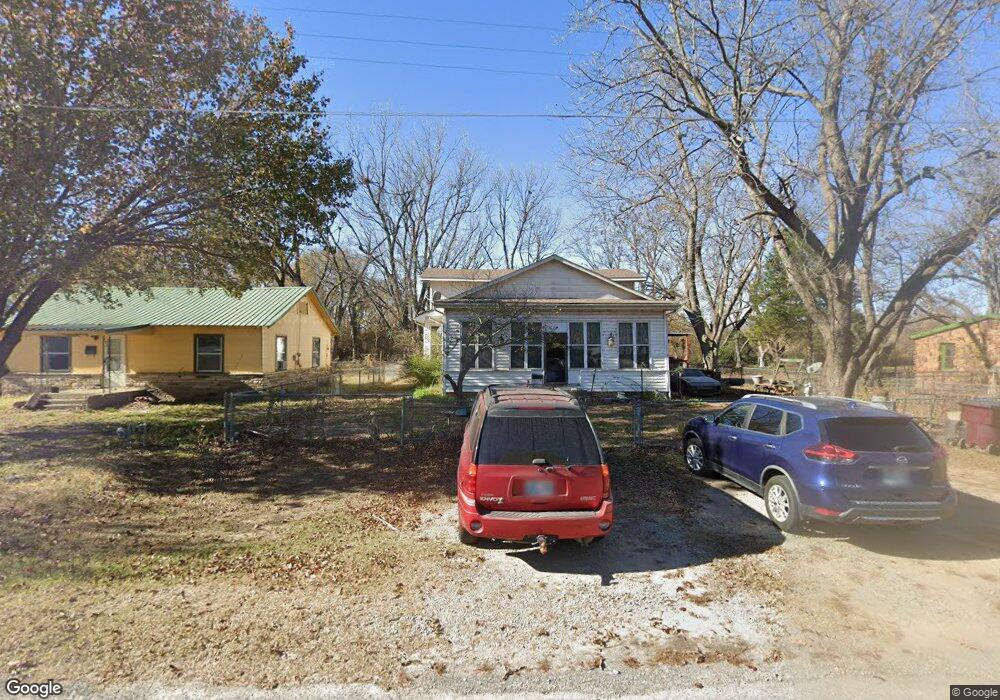 721 N E St, Eufaula, OK 74432 - photo 1