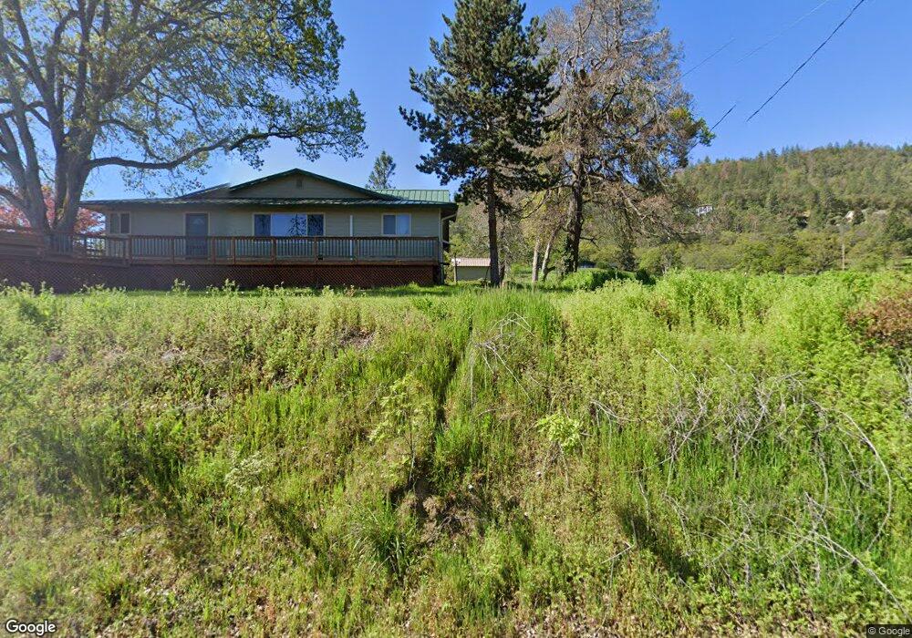 4197 Old Stage Rd, Central Point, OR 97502 - photo 1