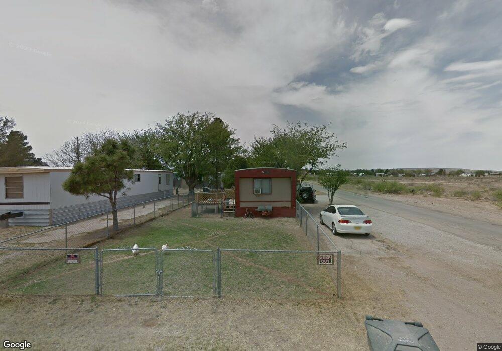 4401 Willow St, Carlsbad, NM 88220 - photo 1