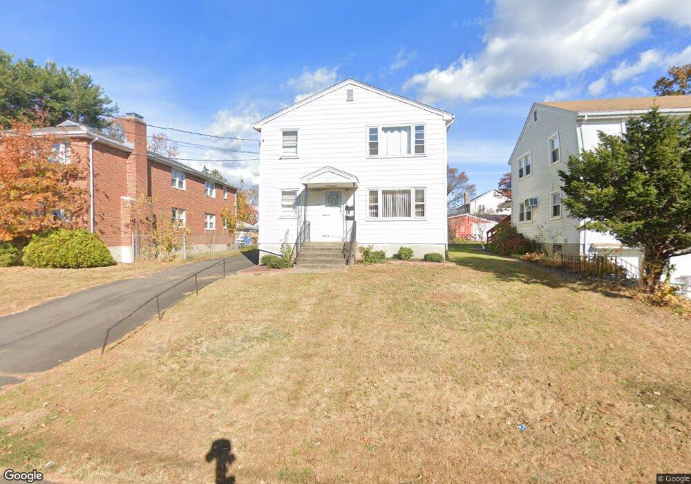 139 Pinehurst Ave, New Britain, CT 06053 - photo 1