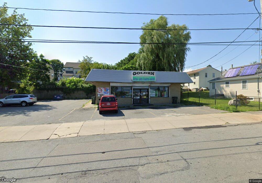 1043 Rodman St, Fall River, MA 02721 - photo 1