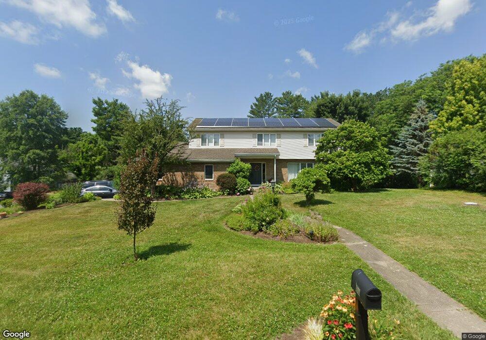 1401 Fox Hollow Rd, Schenectady, NY 12309 - photo 1