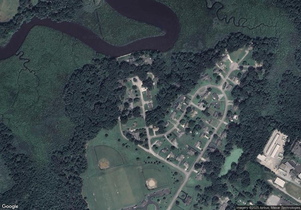 1517 Sycamore Dr, Tappahannock, VA 22560 - photo 1