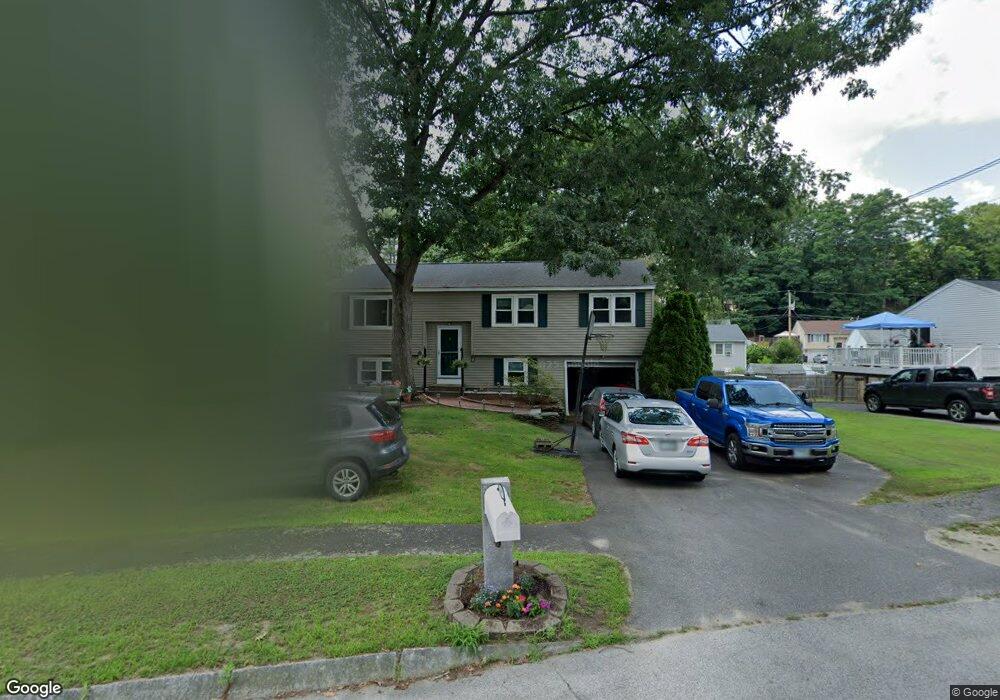 14 Cassandra Ln, Nashua, NH 03064 - photo 1