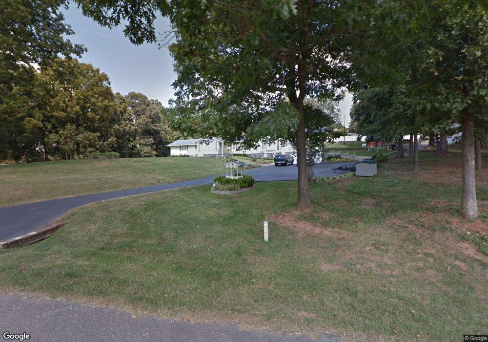 574 Herbert Segars Rd, Gillsville, GA 30543 - photo 1