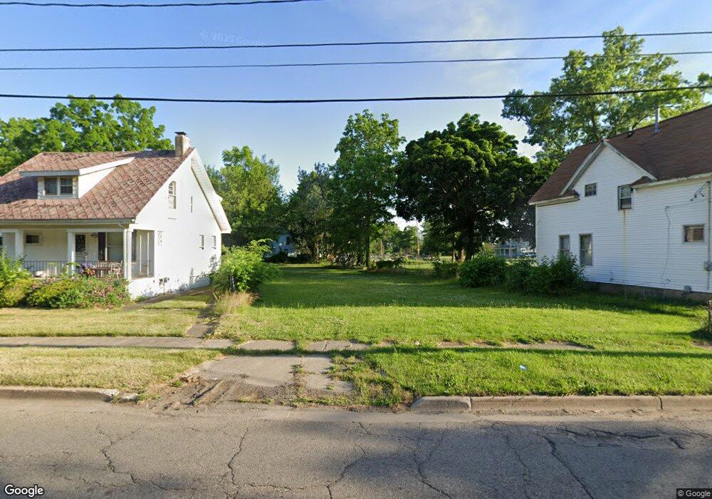 214 W 12th St, Flint, MI 48503 - photo 1