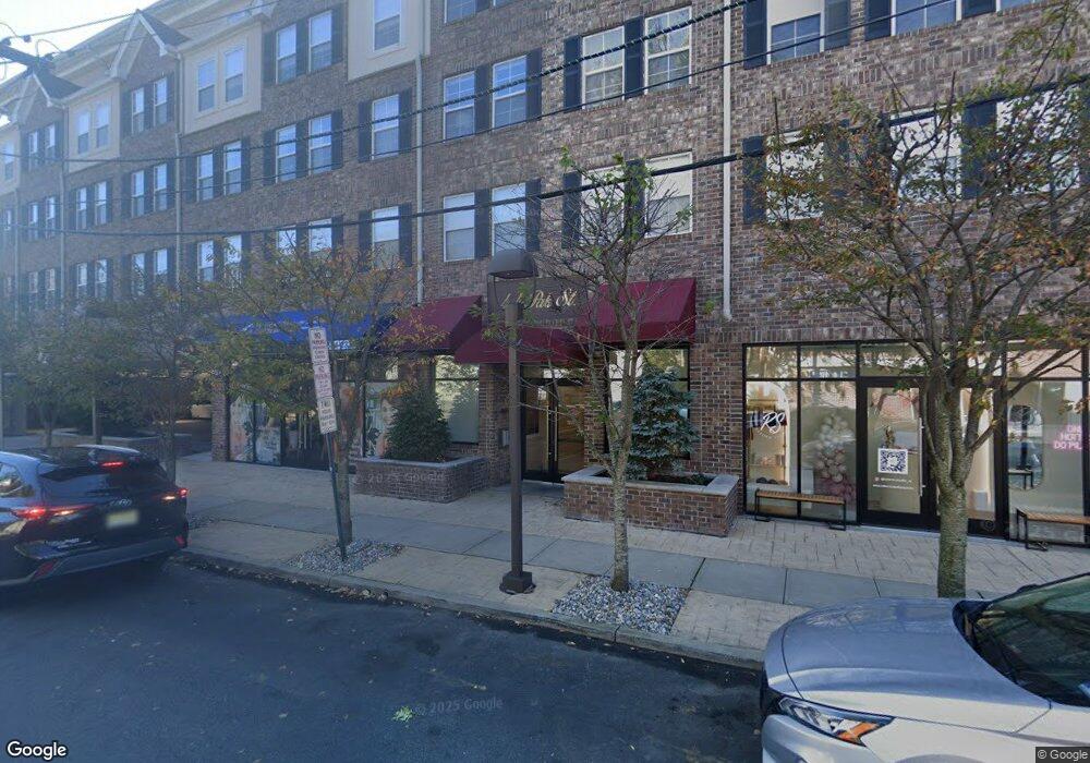 44 Park St unit 111, Bloomfield, NJ 07003 - photo 1