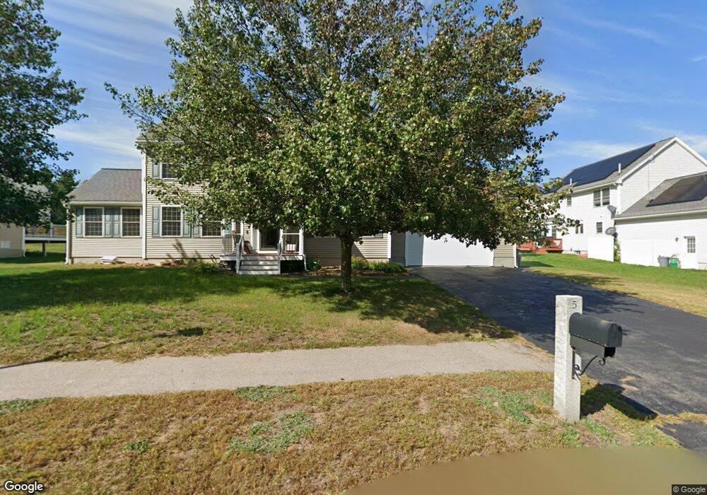 5 Tamora Dr, Nashua, NH 03062 - photo 1