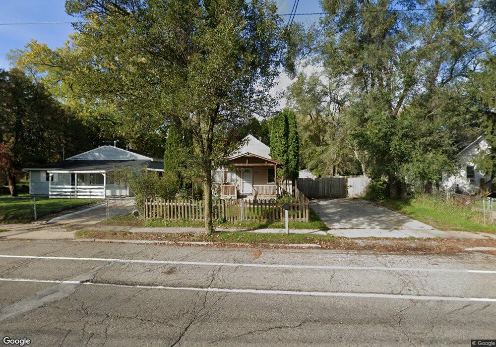 4924 Pleasant Grove Rd, Lansing, MI 48910 - photo 1