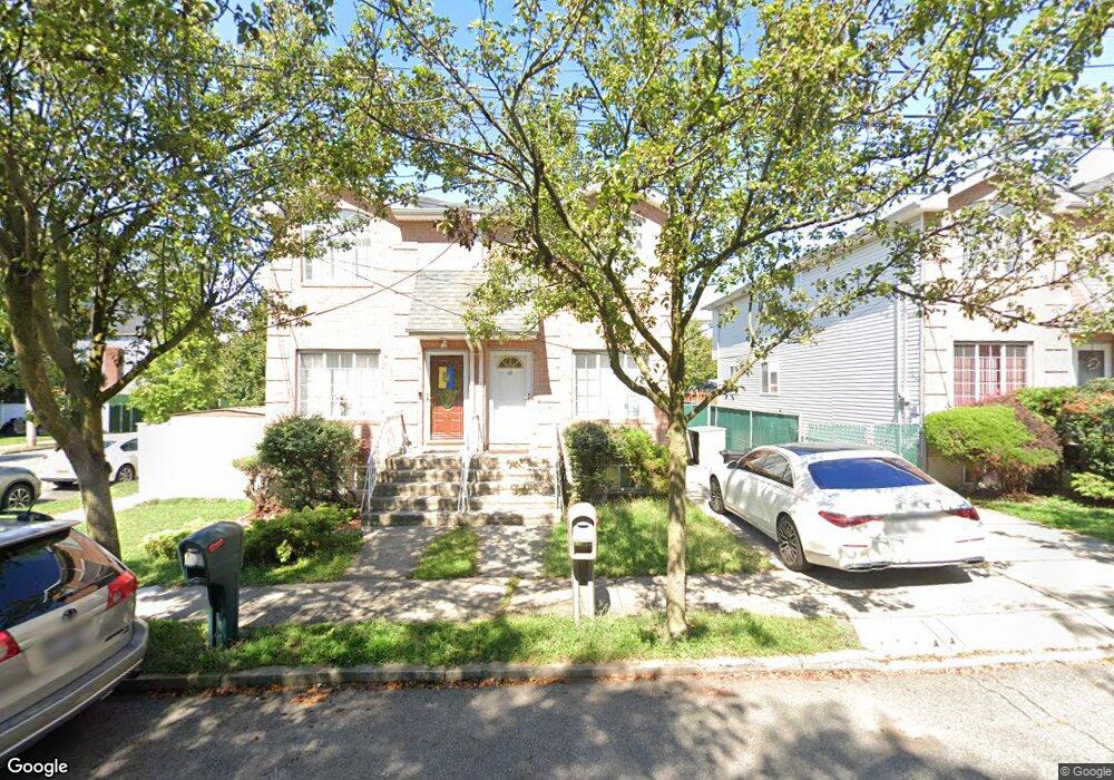 41 Diaz St, Staten Island, NY 10305 - photo 1