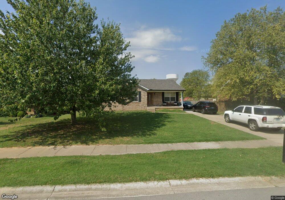 147 Ivy Dr, Mount Washington, KY 40047 - photo 1