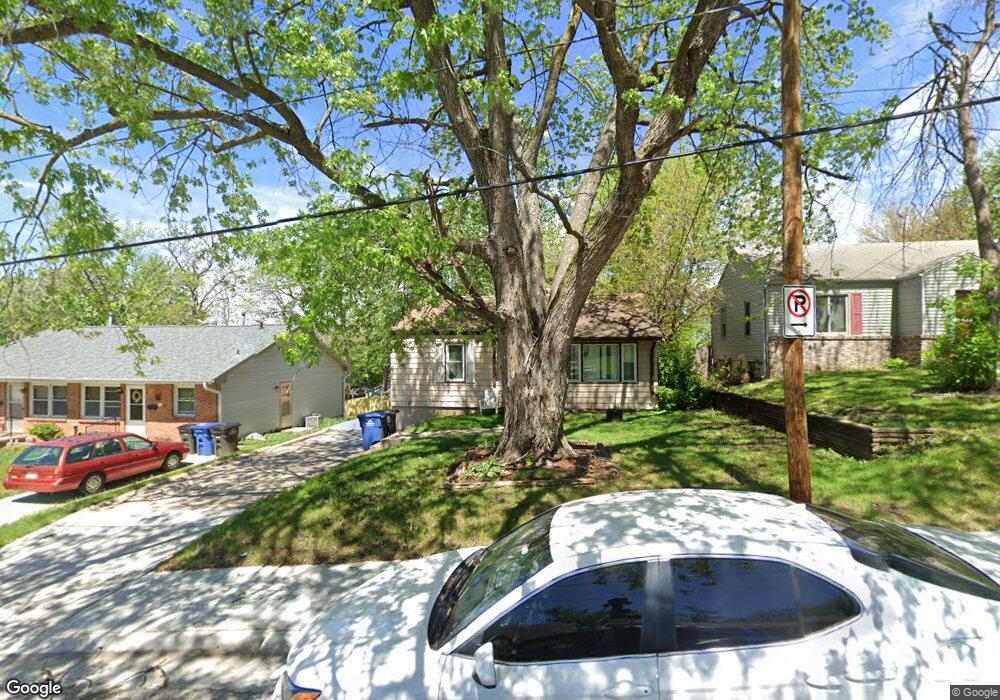 513 Broad St, Des Moines, IA 50315 - photo 1