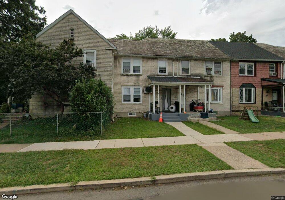 4 Lufberry Ave, New Brunswick, NJ 08901 - photo 1