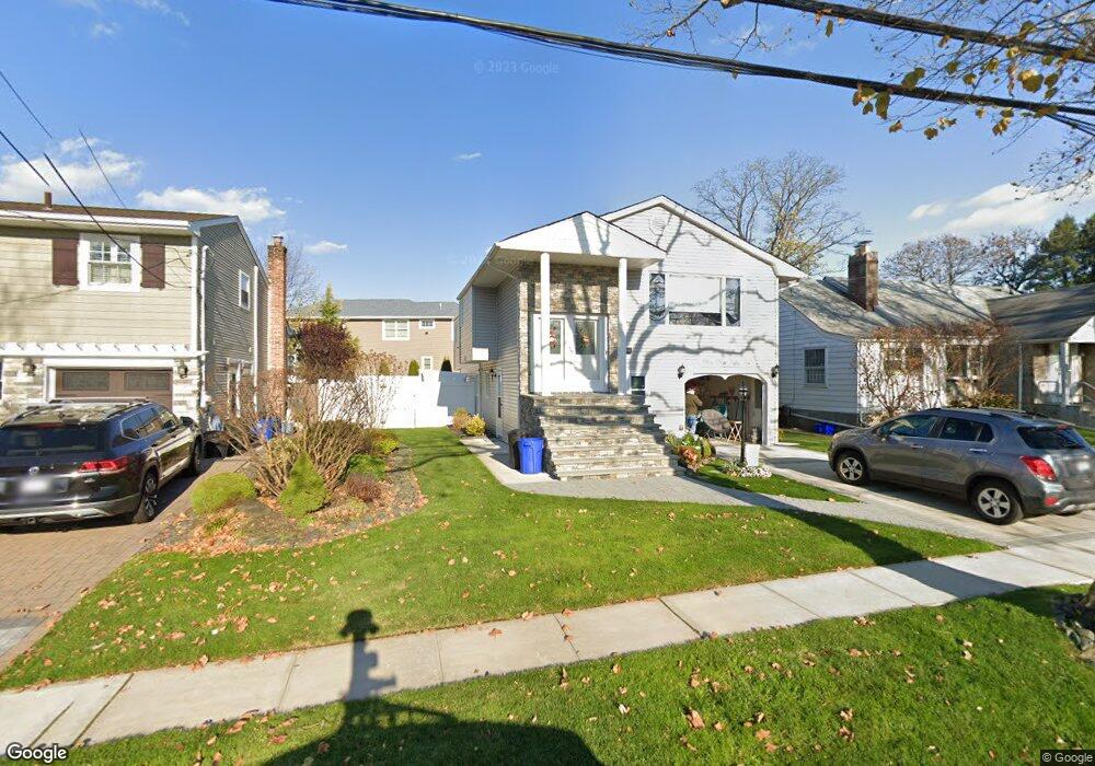3385 Frederick St, Oceanside, NY 11572 - photo 1