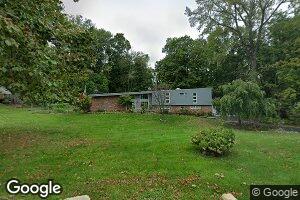 7704 Holliday Dr E, Indianapolis, IN 46260