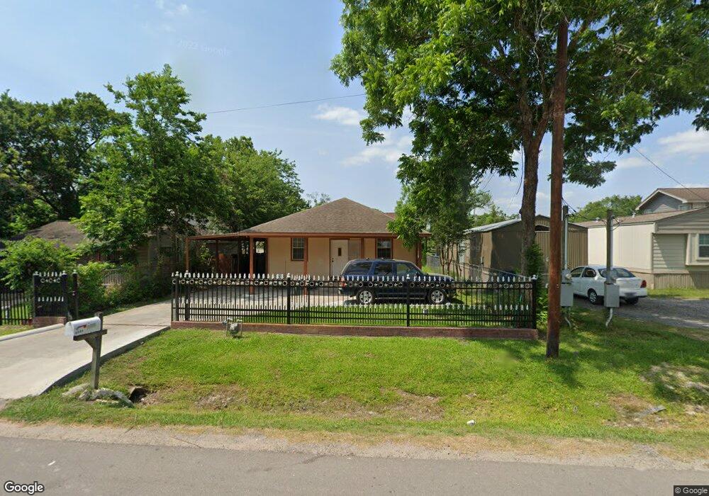 4801 Rosemary Ln, Houston, TX 77093 - photo 1