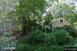 7 F r Lillie Rd, Falmouth, MA 02543