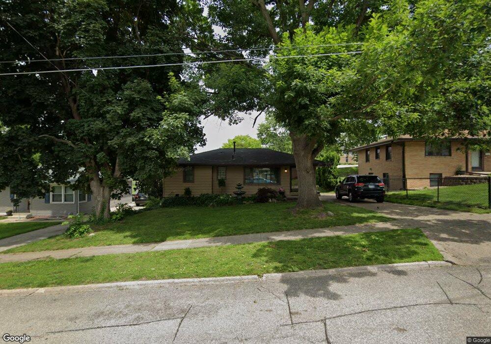 2436 E Tiffin Ave, Des Moines, IA 50317 - photo 1