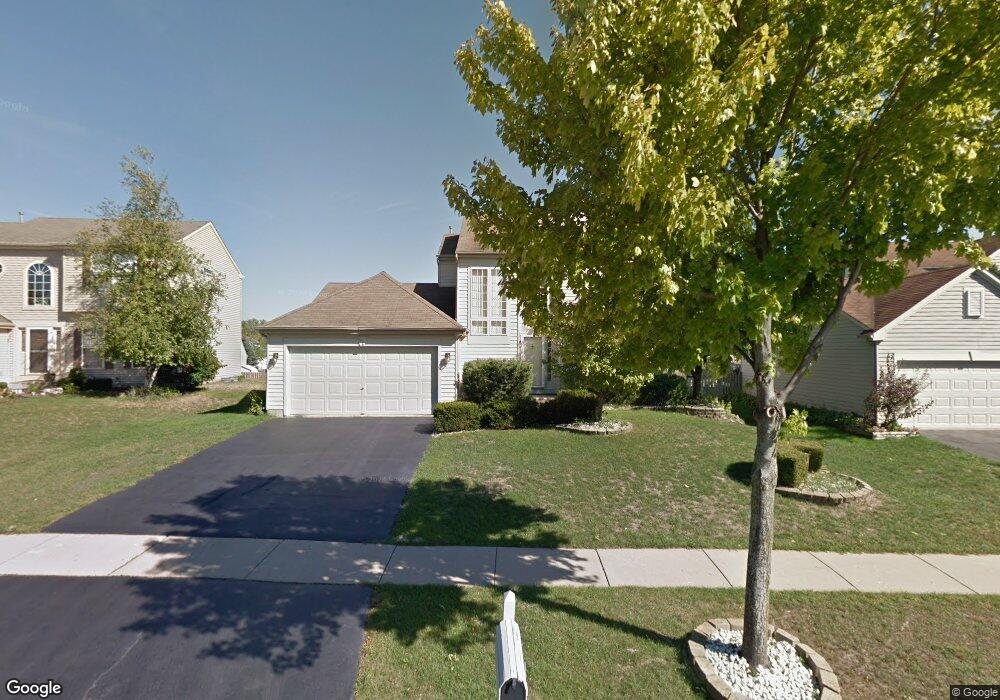 606 Lorree Ln unit 2A, Lake In the Hills, IL 60156 - photo 1