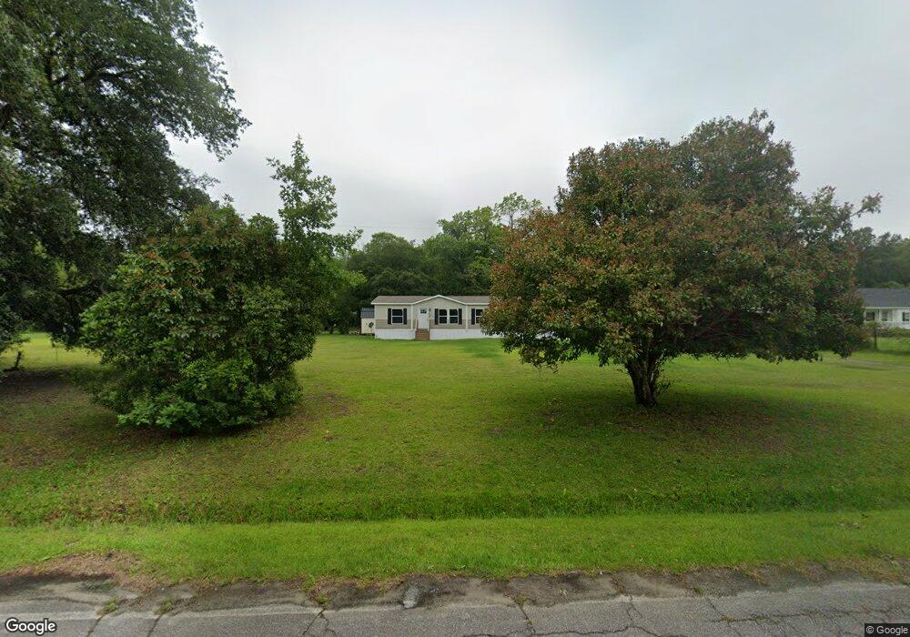 654 Paige Point Rd, Seabrook, SC 29940 - photo 1