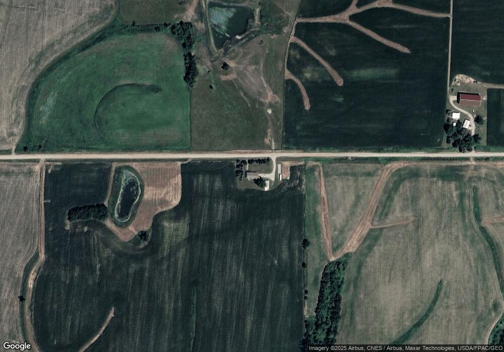 1899 N 35th Ave W, Newton, IA 50208 - photo 1